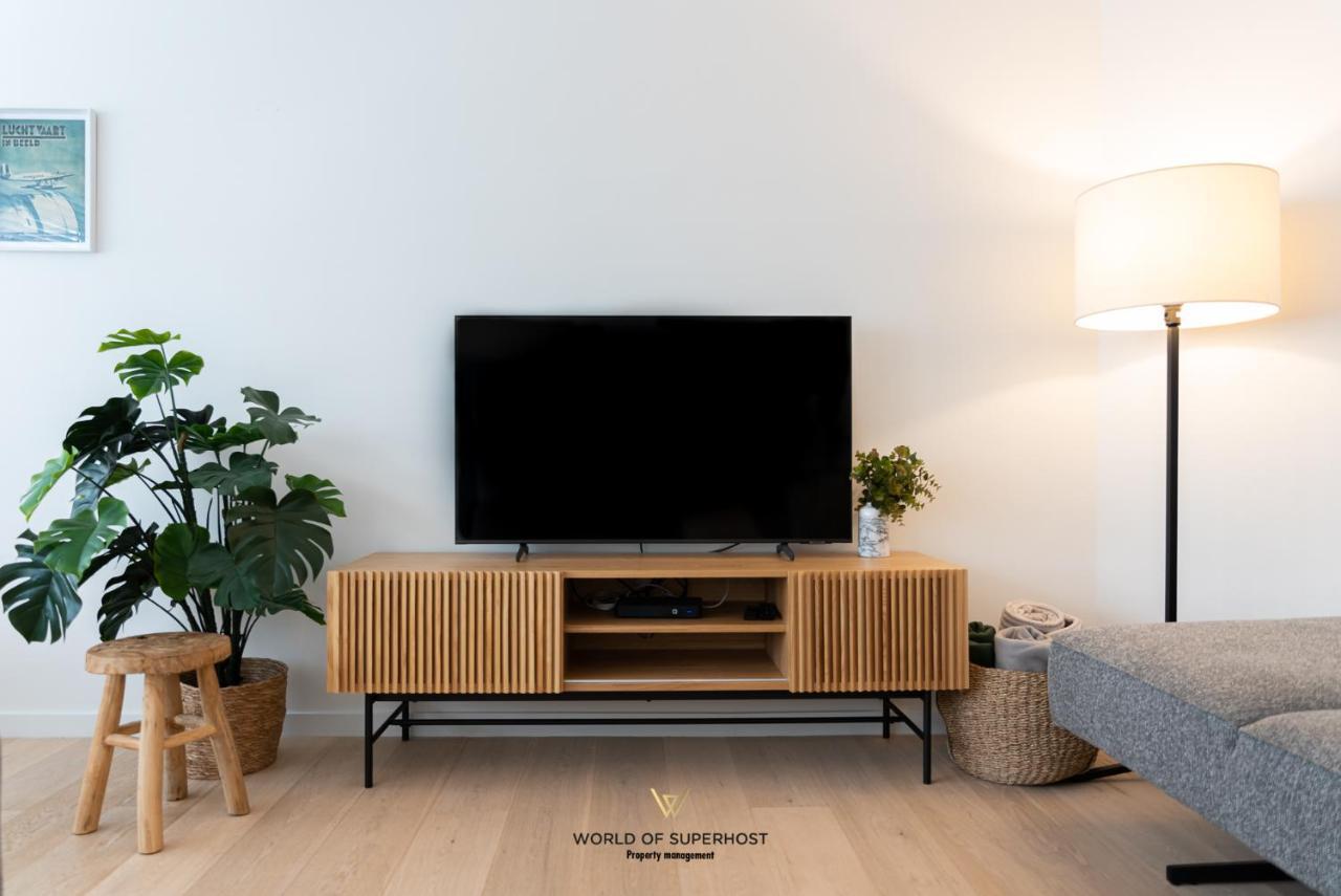 Nice Bright Apartment Near The Sea And The Marina Остенде Экстерьер фото
