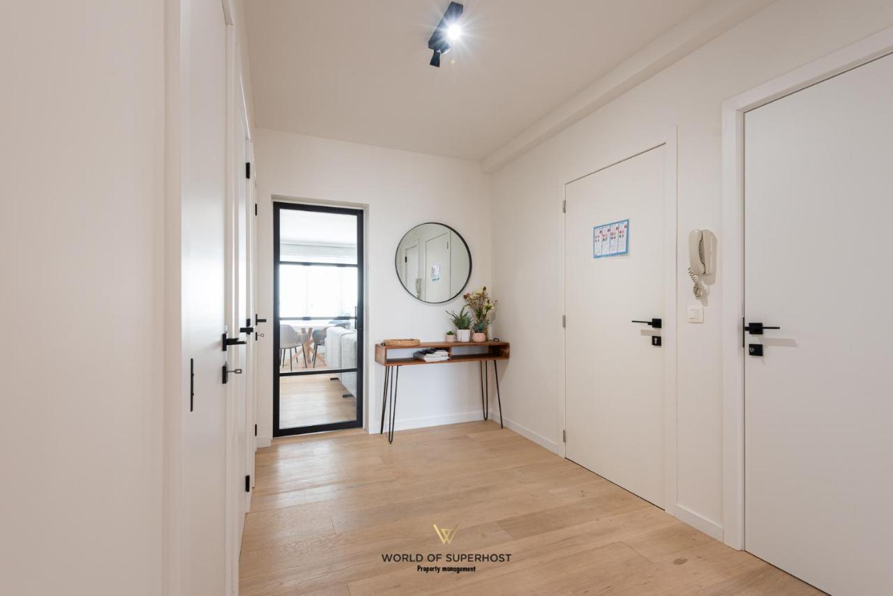 Nice Bright Apartment Near The Sea And The Marina Остенде Экстерьер фото