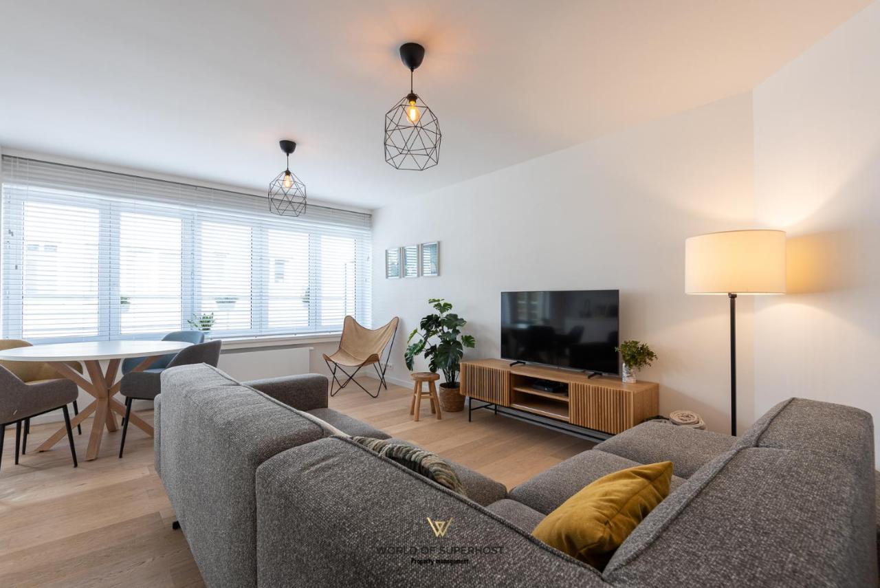 Nice Bright Apartment Near The Sea And The Marina Остенде Экстерьер фото