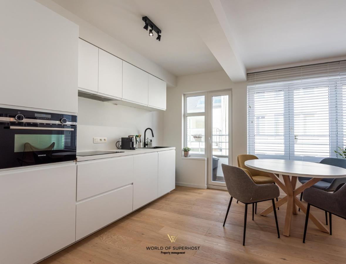 Nice Bright Apartment Near The Sea And The Marina Остенде Экстерьер фото